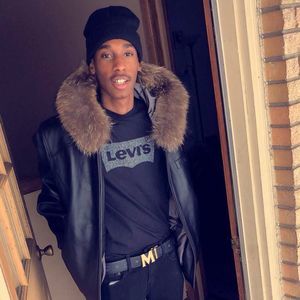 Meet your Posher, Robert